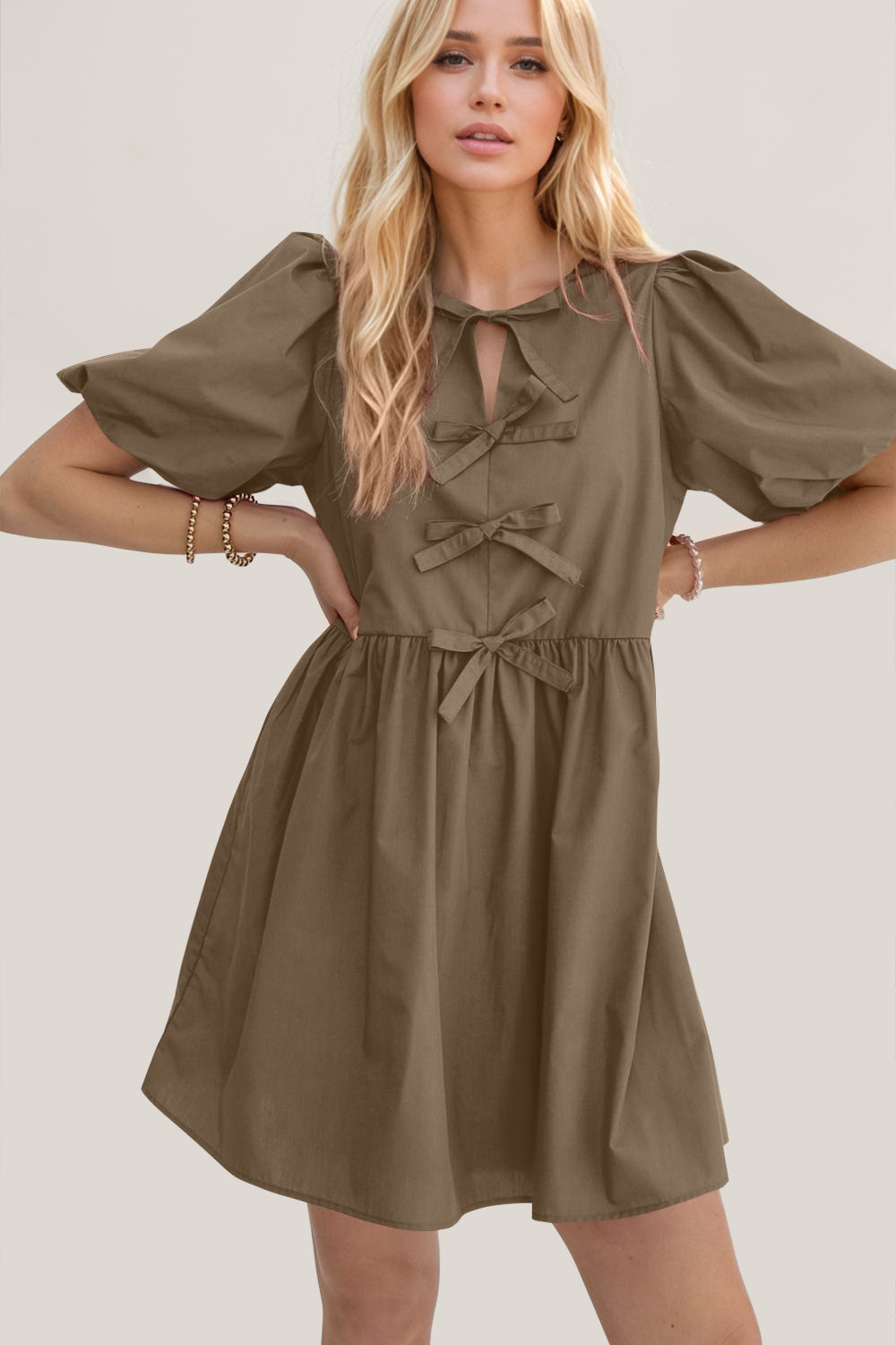Elegant Ruched Puff Sleeve Mini Dress with Bow Detail