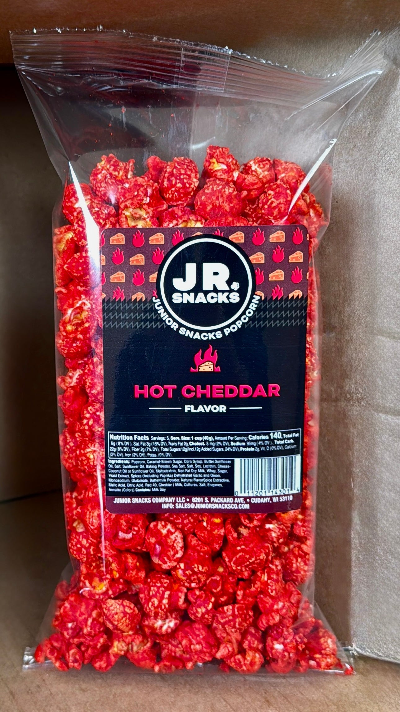 Junior Snacks Co. Hot Cheddar - Korvel