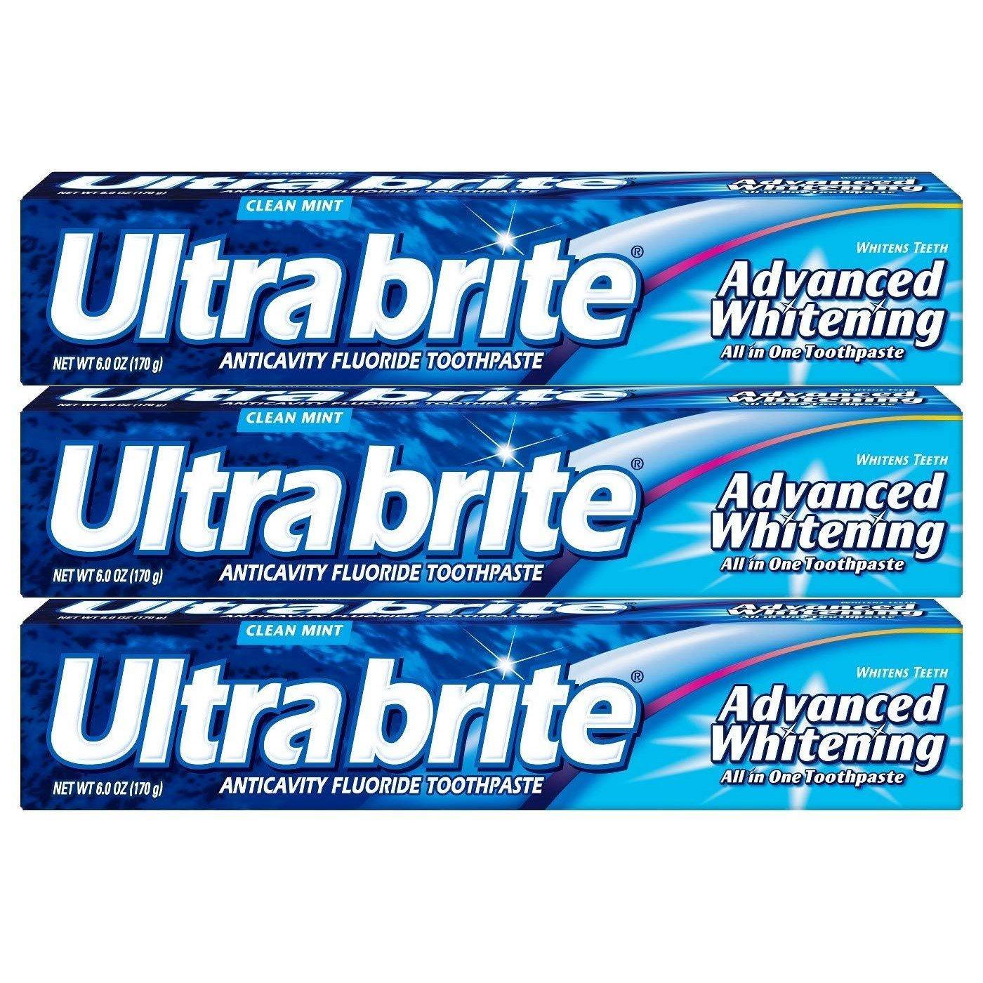 Pasta de dientes blanqueadora avanzada con flúor Ultra Brite - Menta fresca, 6 oz