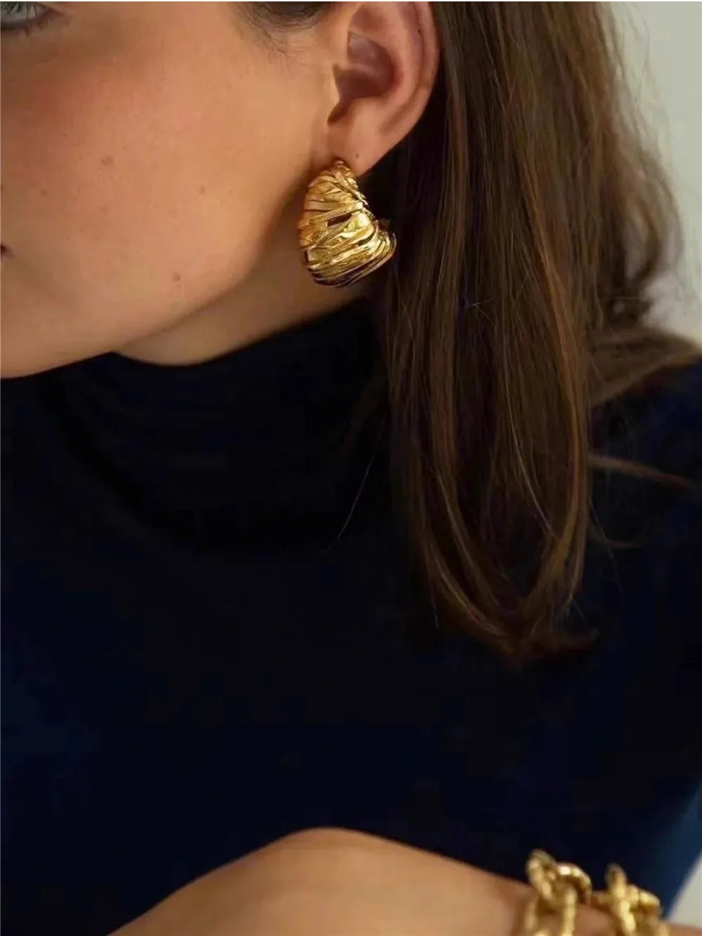 Retro Metal Stud Earrings Geometric Irregular for Women Brass Jewelry Light Luxury Europe And America - Korvel