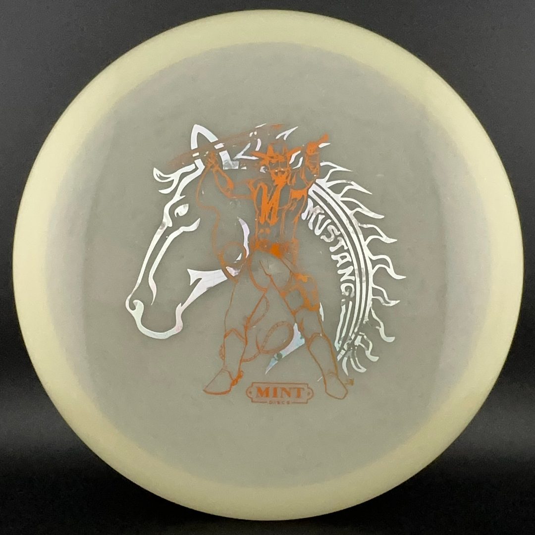 Nocturnal Flex Mustang - Premium Disc Golf Midrange