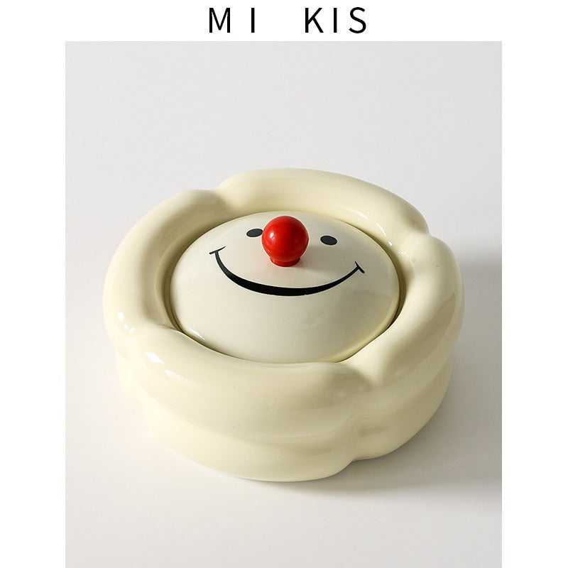 Elegant Ceramic Ashtray with Lid for Home and Office