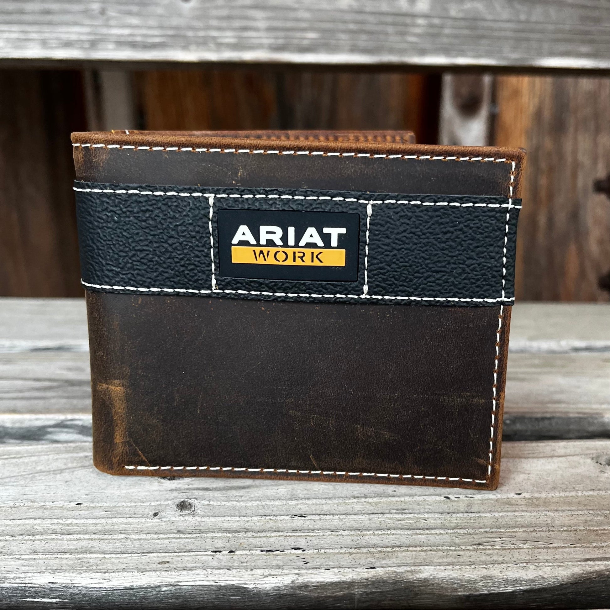 Ariat Men's RFID-Blocking Brown Bi-Fold Wallet - Korvel