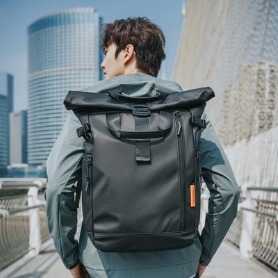 Men's Large Capacity Waterproof Oxford Cloth Backpack