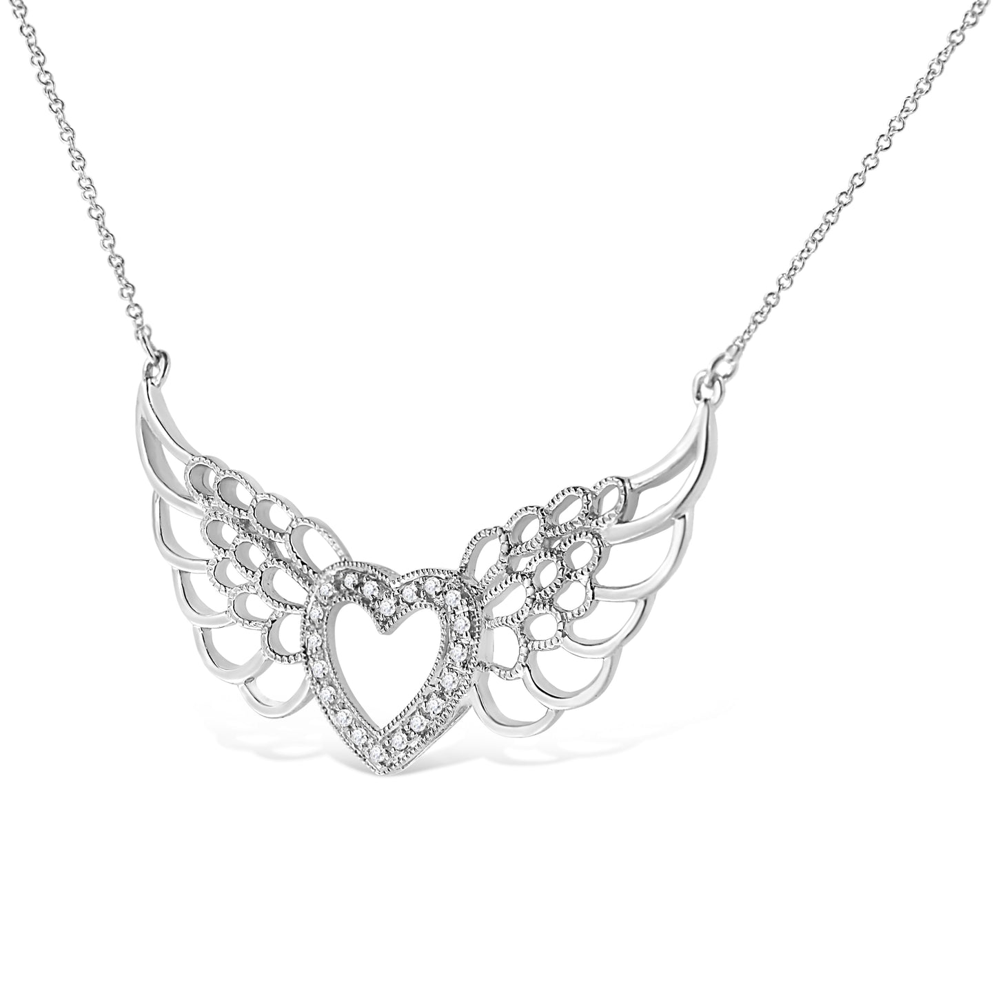 Collar de colgante en forma de corazón con alas de hada y diamantes en pavé de plata esterlina .925