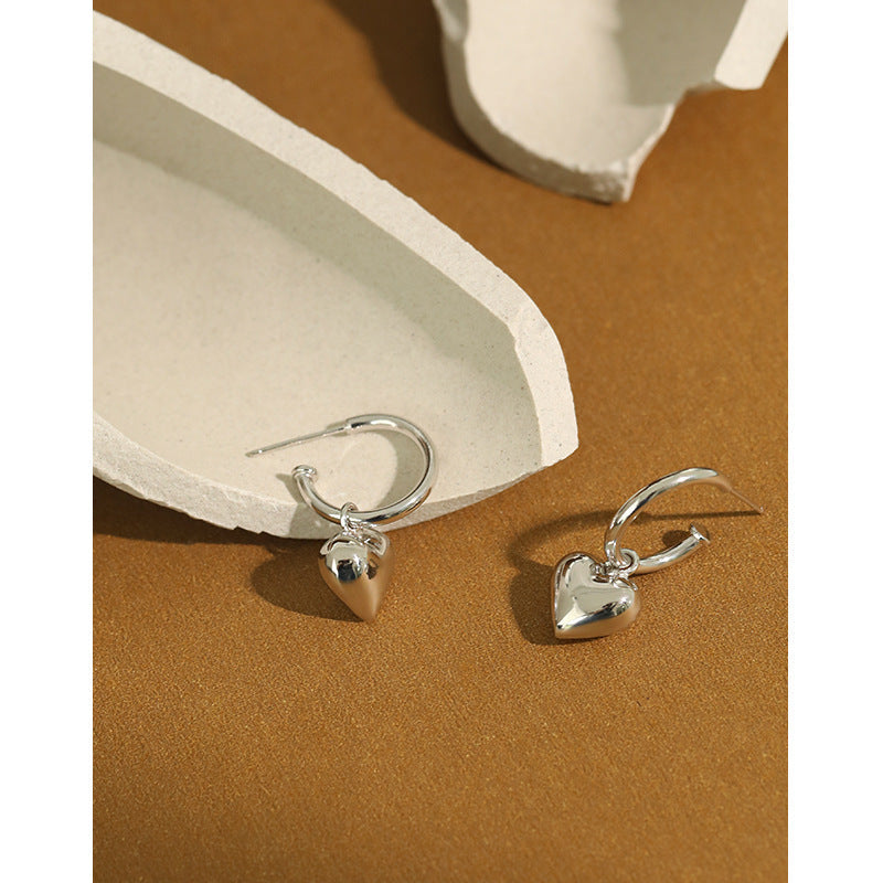 Boucles d'oreilles pendantes en forme de cœur élégantes pour femmes