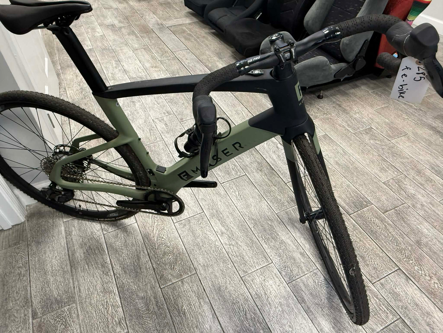 Bicicleta de Gravel Fantic F-MOSER - Verde Salvia (Caja Abierta)
