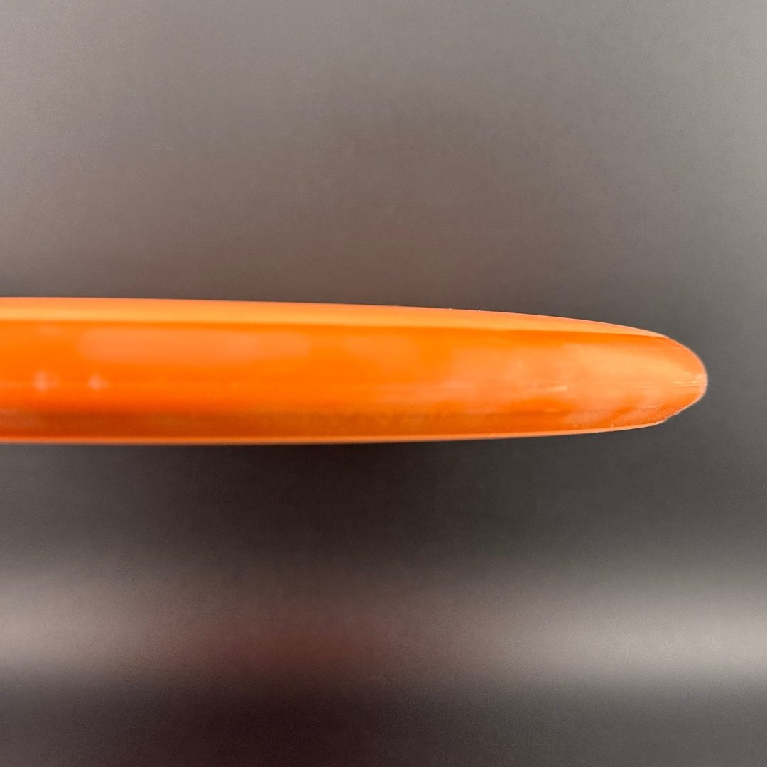 Medium Electron Pixel - Simon Line Disc Golf Putter