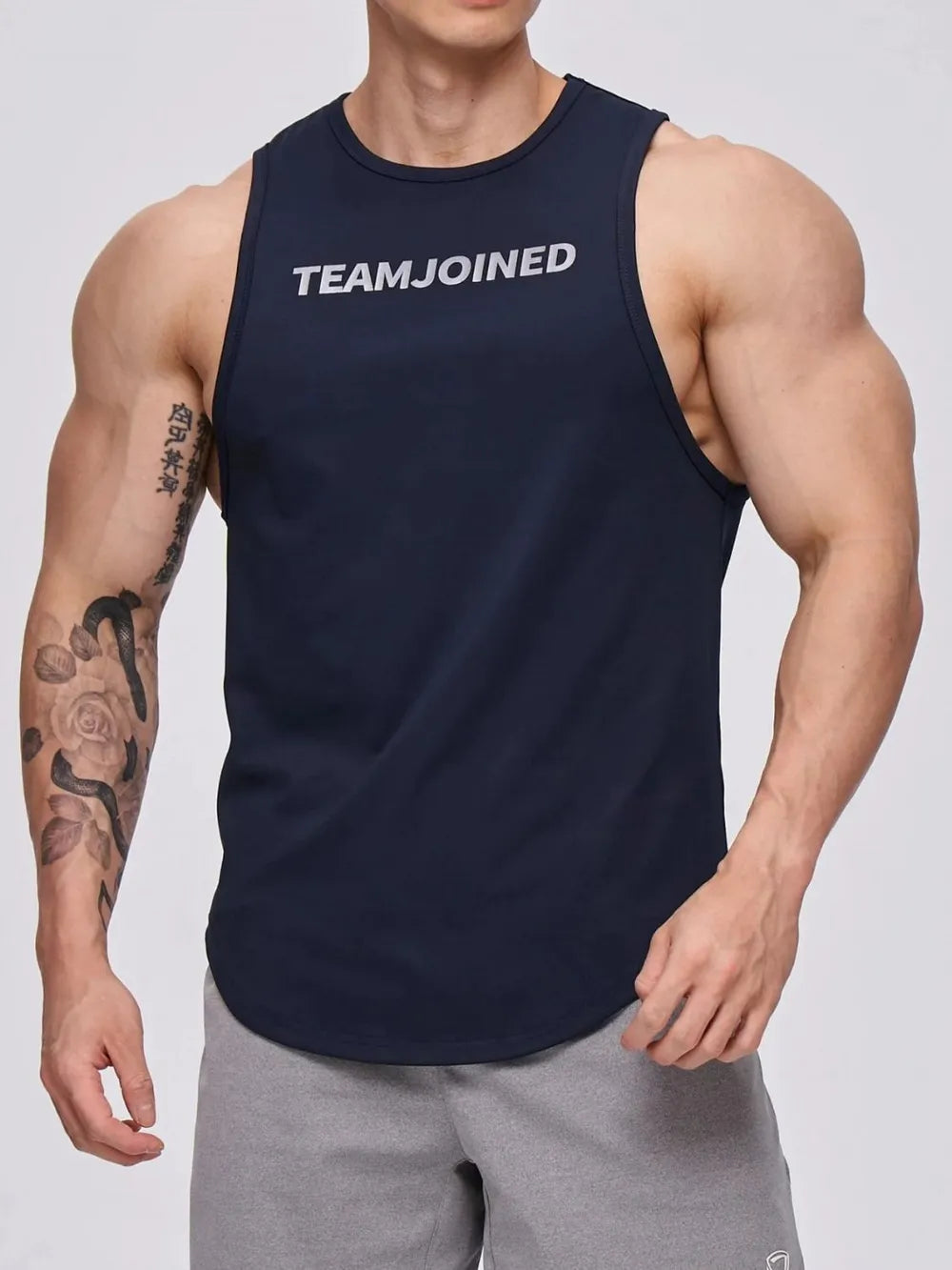 Camiseta Activa de Cuello Redondo para Hombre en Tallas Grandes con Letras