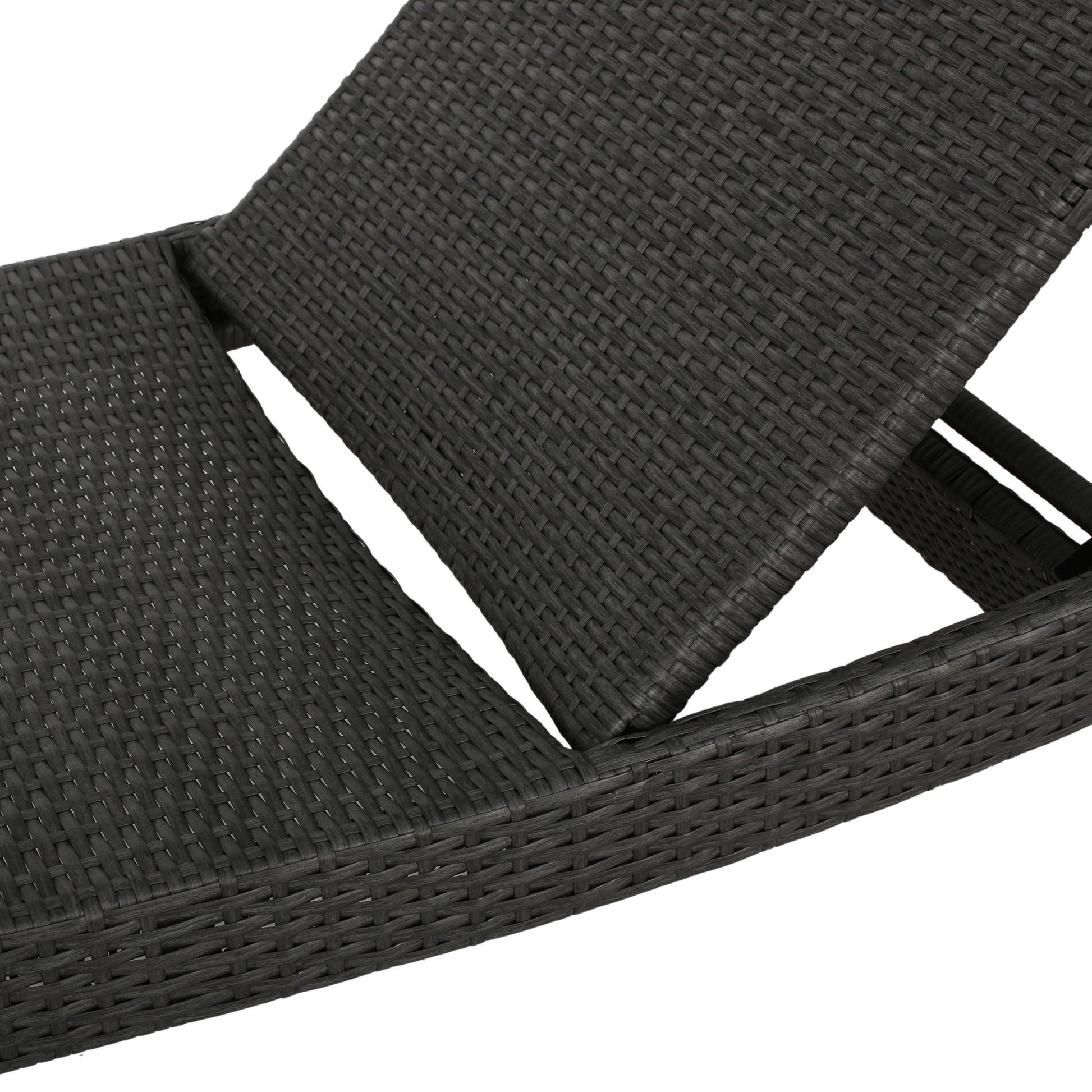 SALEM PE WICKER CHAISE LOUNGE - Korvel