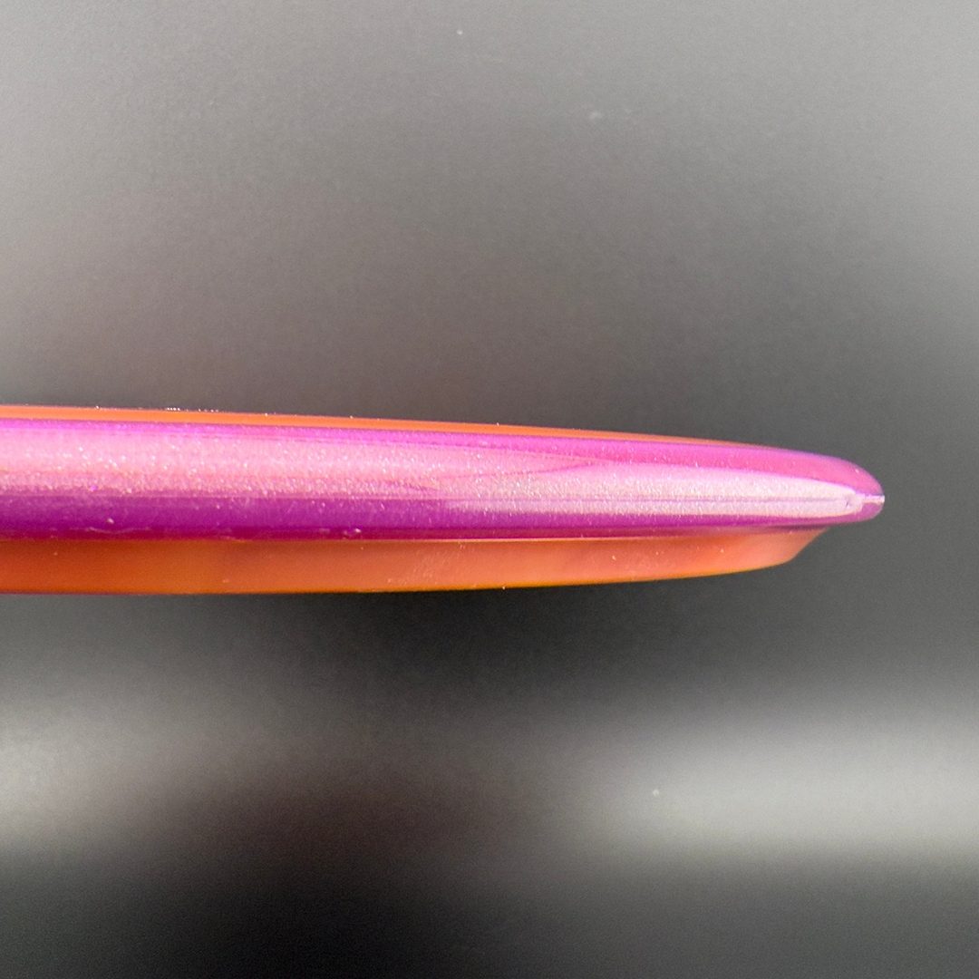 Prism Plasma Pyro - L'Homme Vénusien par Marm O Set