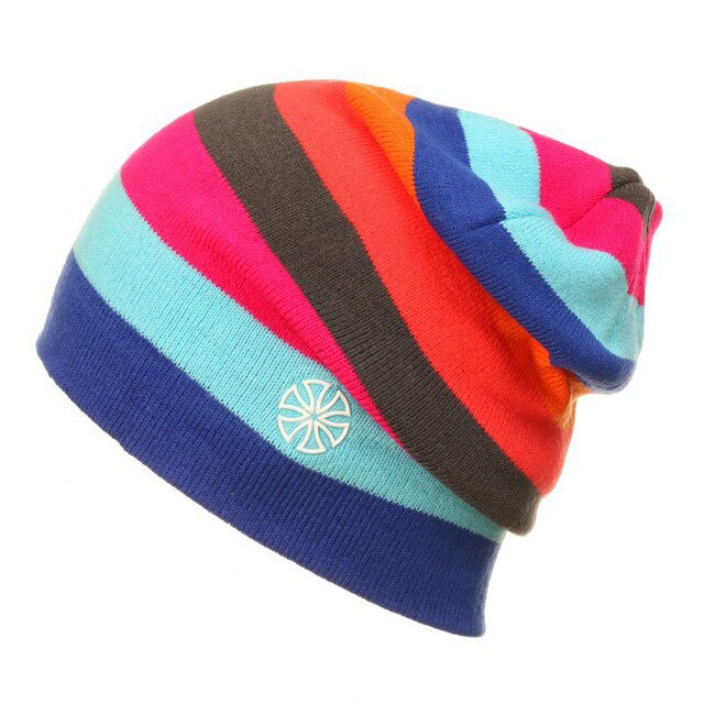 Bonnet Tricot Rayé Premium pour Activités de Plein Air