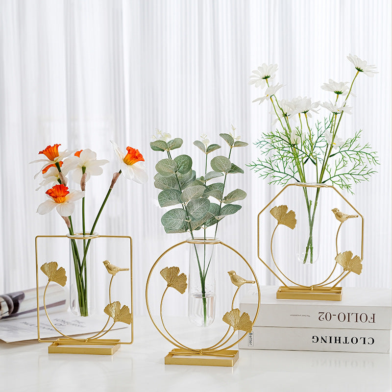 Nordic Light Luxury Vase for Elegant Home Decor