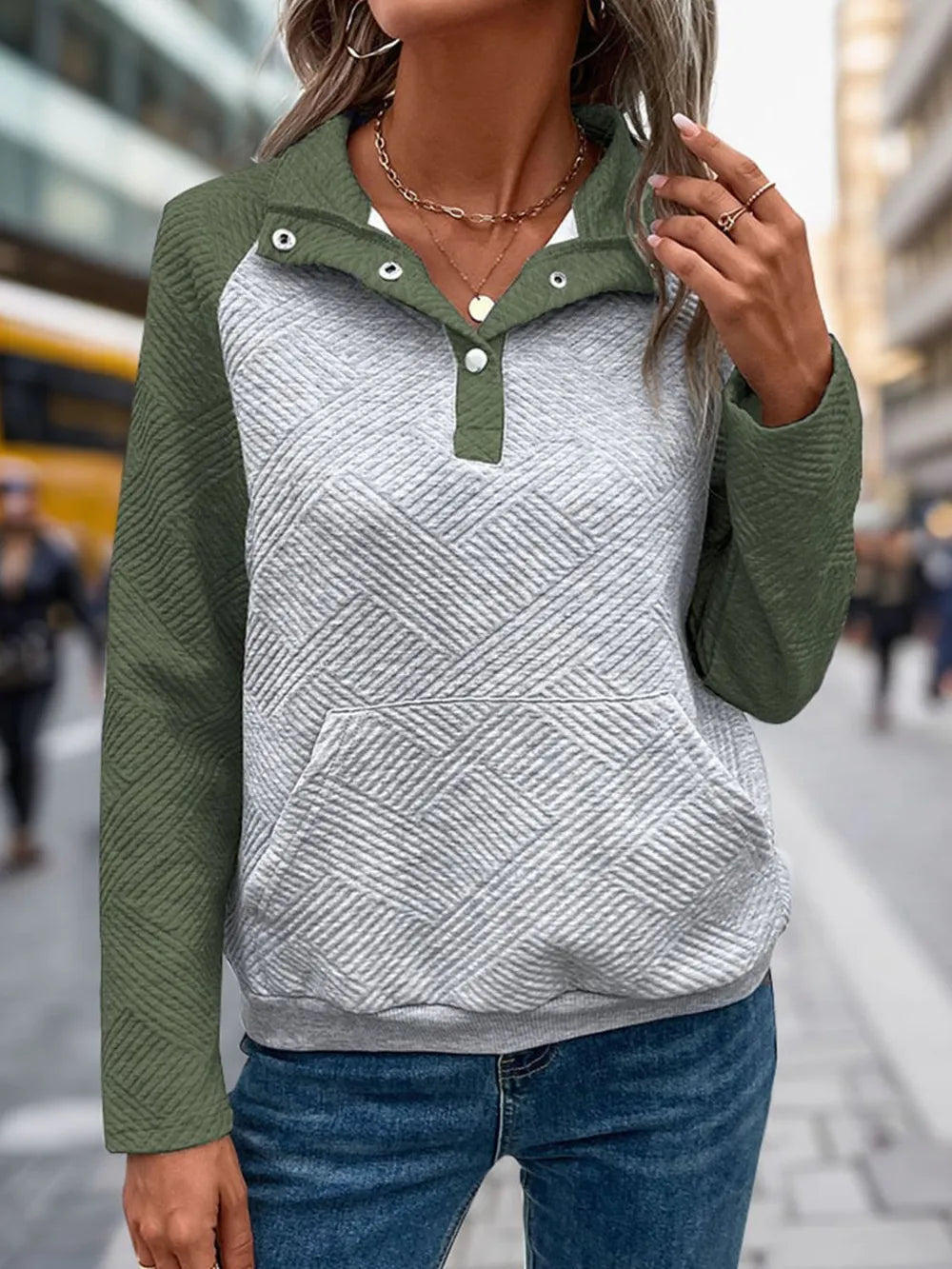 Contrast Textured Long Sleeve Sweatshirt - Korvel