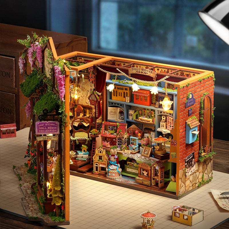 DIY wooden fairy-tale Wonderhous: mini bookends, assembleable houses, gifts, home decor - Korvel