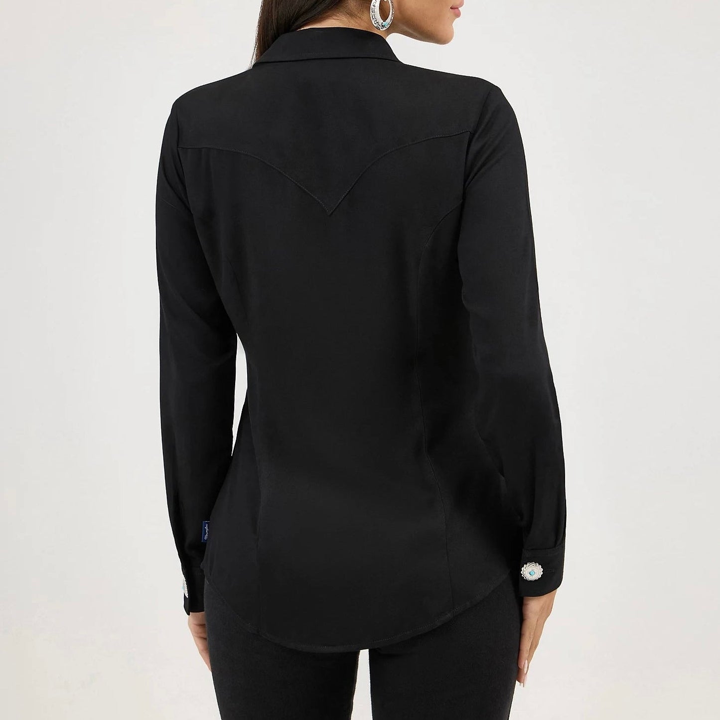 Vintage-Inspired Black Concho Shirt for Women | Wrangler - Korvel