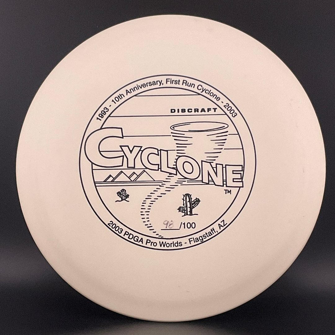 Elite X Cyclone - Disco del 10º Aniversario de los Pro Worlds 2003