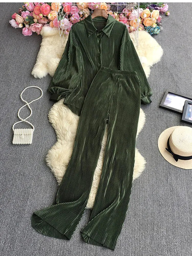 Elegant Pleated Set for Women