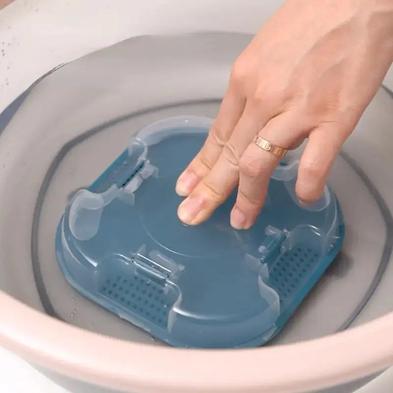 Premium Reusable Cockroach Trap Box