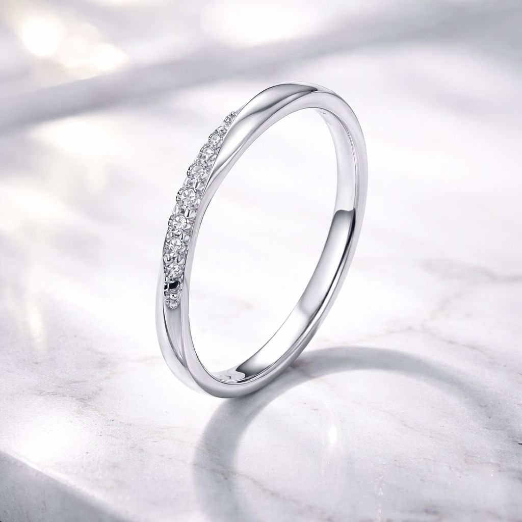 Anillo de CZ con Pavé de Plata Esterlina 925 Elegante para Mujeres - Talla 6