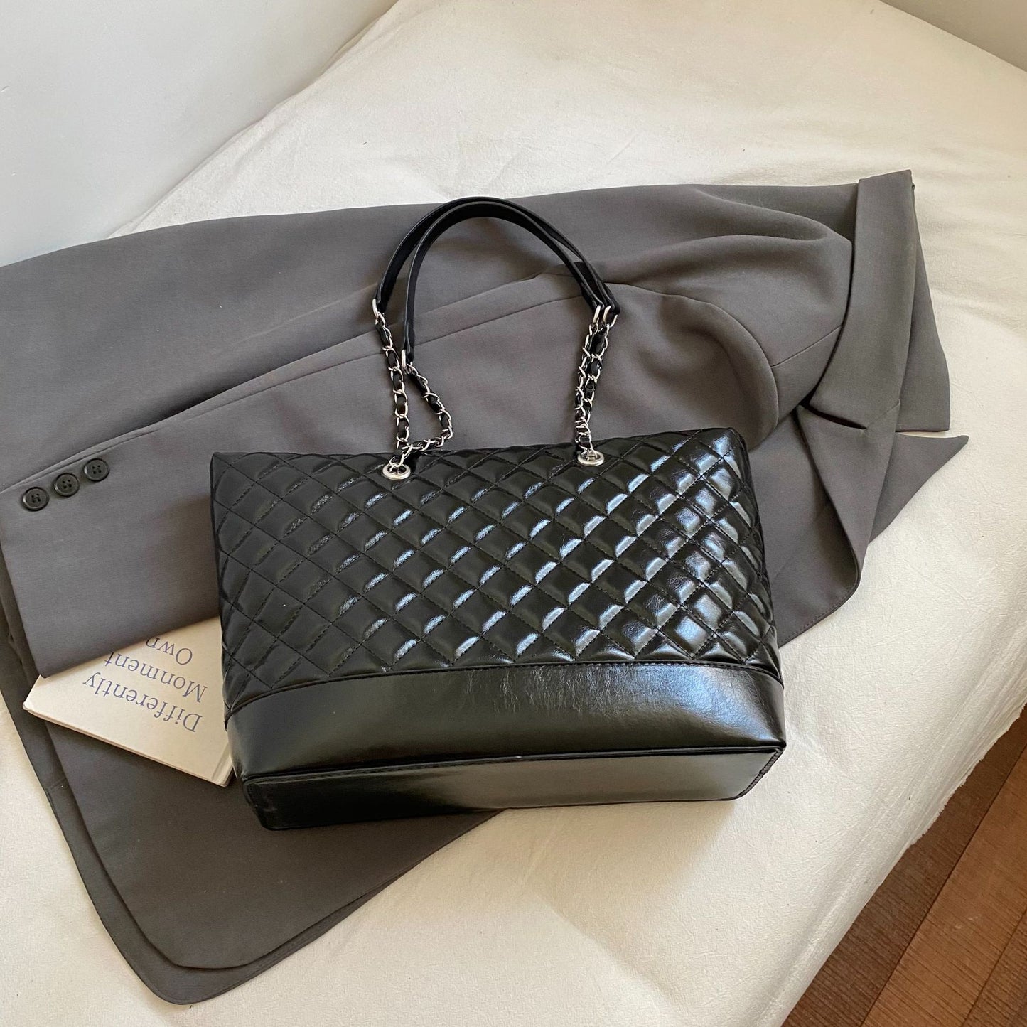 Bolso de mano cruzado de patchwork elegante