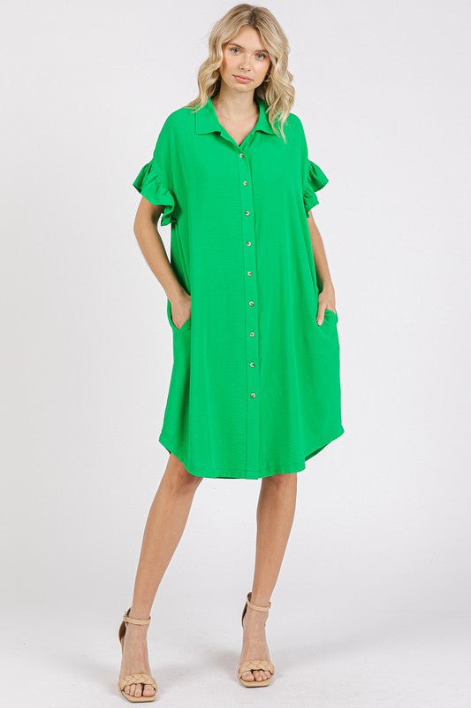 Robe à manches évasées avec boutons et poches