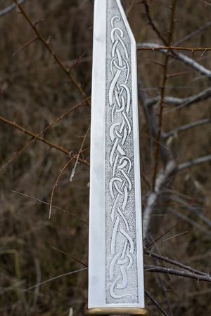 Handcrafted Viking Seax Knife with Premium Leather Sheath - Korvel