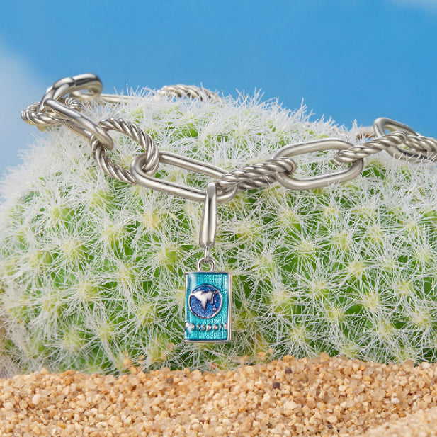 S925 Sterling Silver Openable Passport Pendant