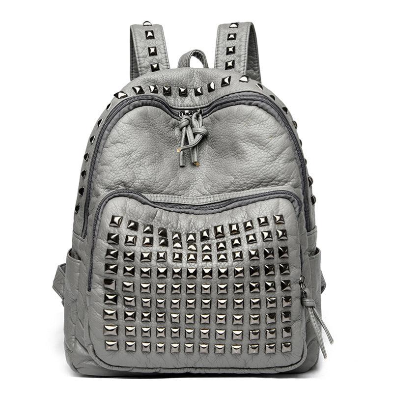 Sac à dos pour ordinateur portable de grande capacité avec design clouté