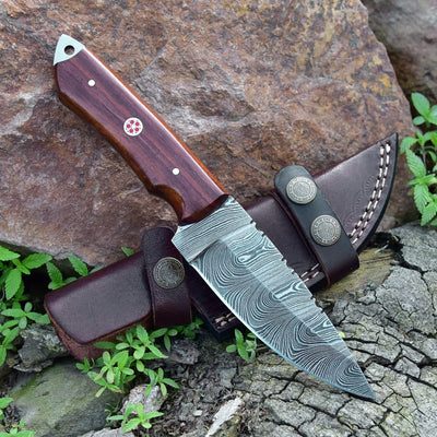 Premium Damascus Skinning Knife with Elegant Rosewood Handle - Korvel