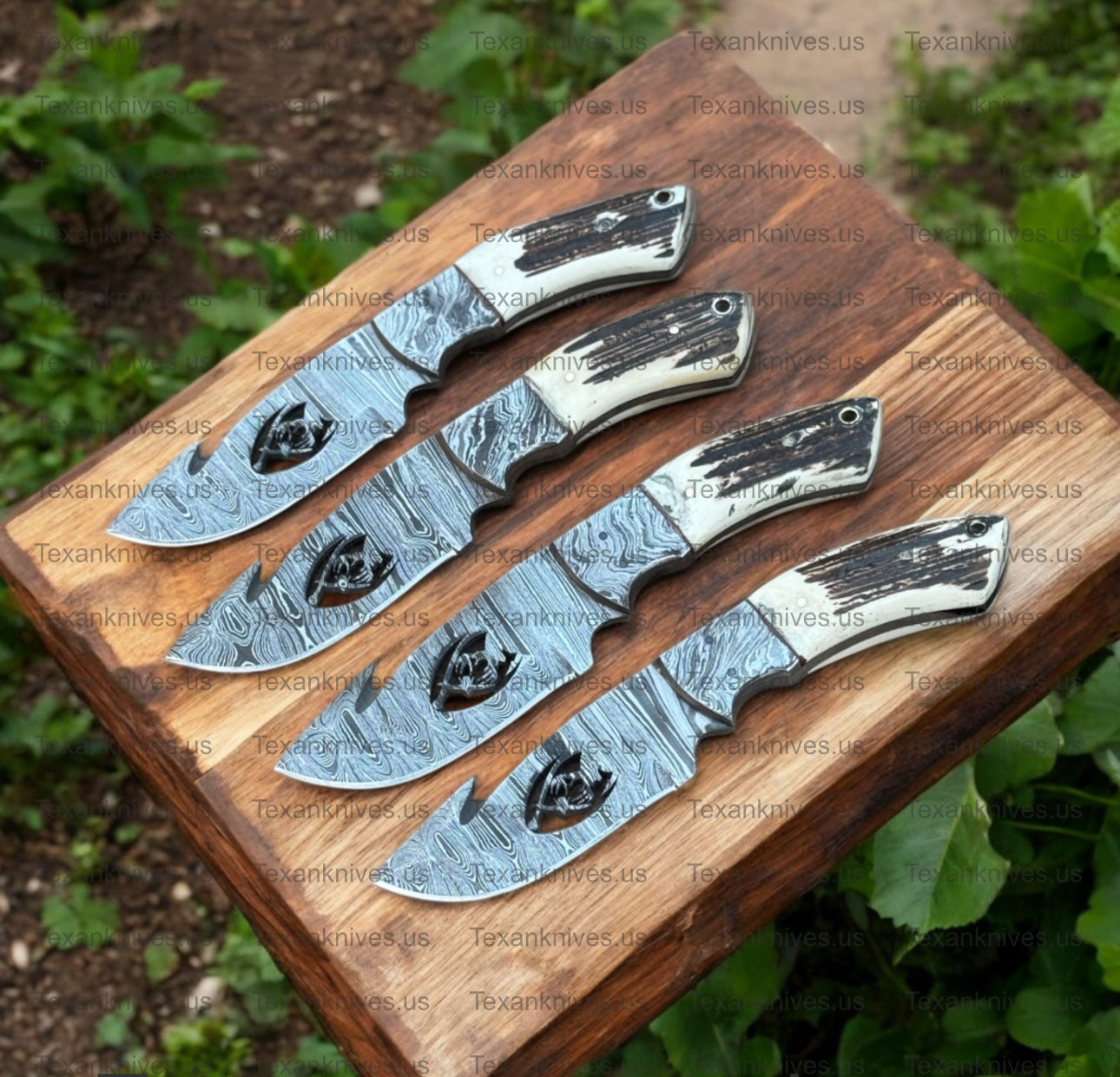 Premium Custom Damascus Guthook Hunter Knife – Stag Horn Handle - Korvel