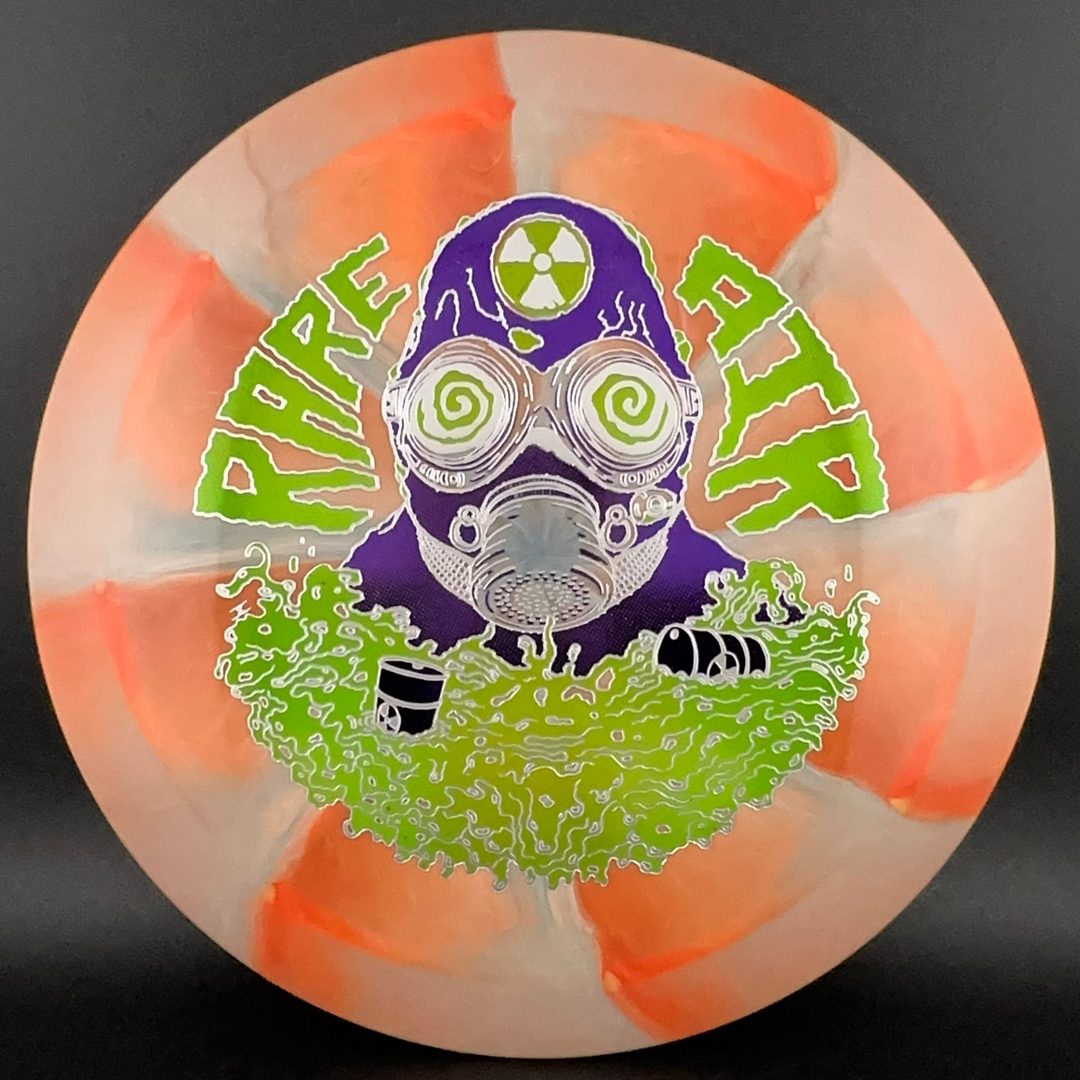 Cosmic Neutron Trace - RADioactive Man Disc Golf Driver