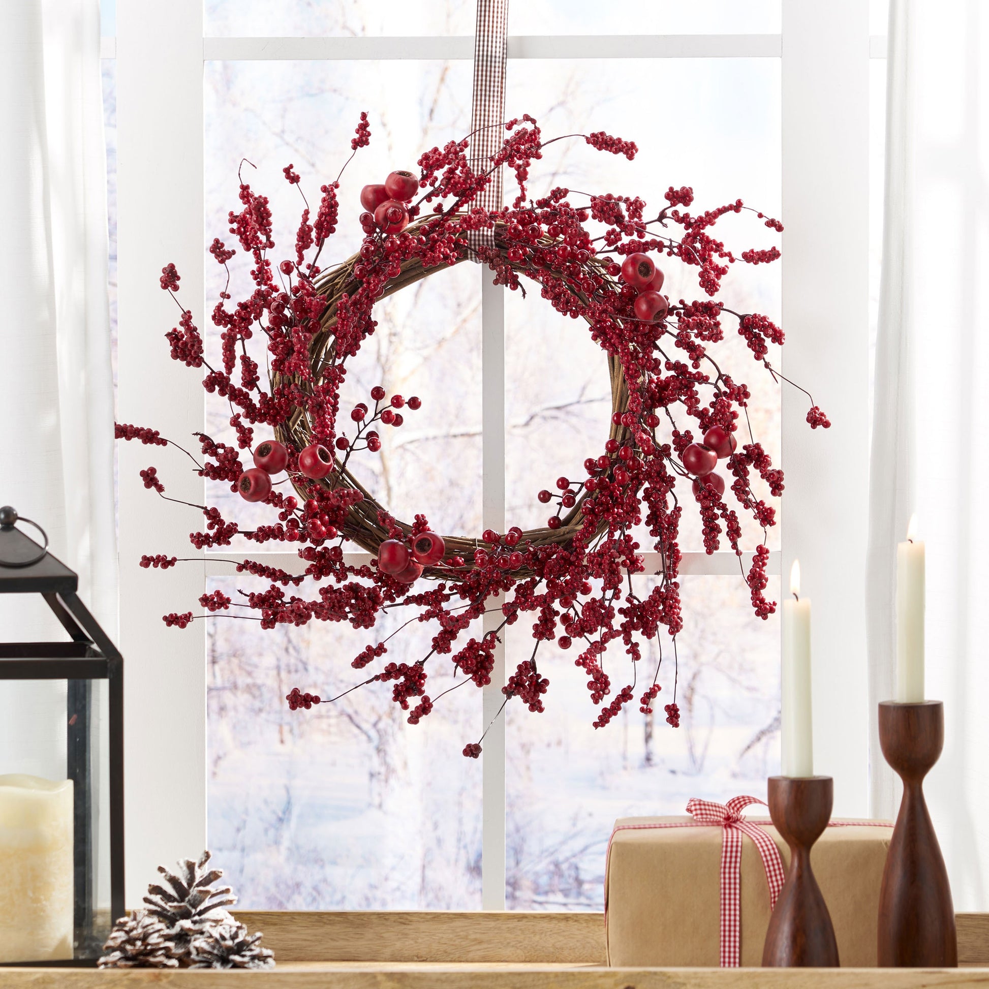 23.5" WP MIXED BERRY WREATH - Korvel