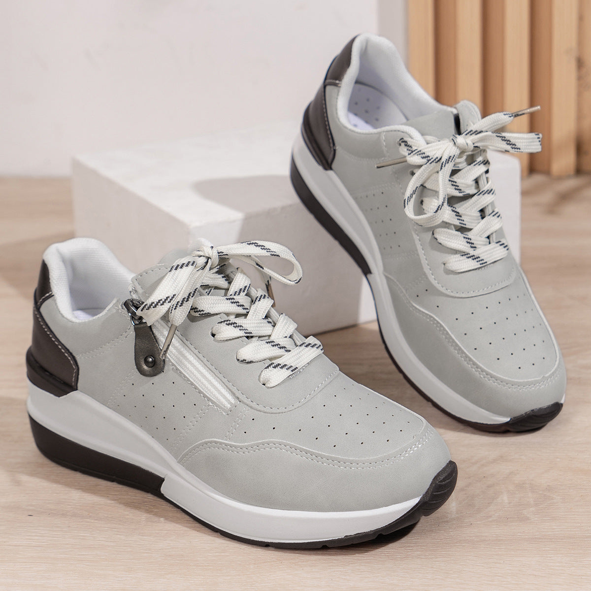 Casual Plus Size Sneakers for Everyday Style