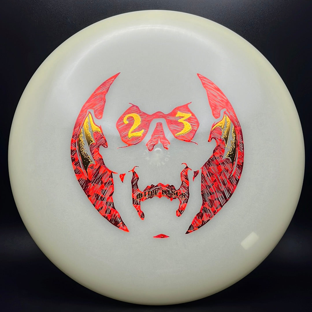 Nocturnal UFO (Primera Edición) - Skulboy 2 Foil Disc Golf Putter