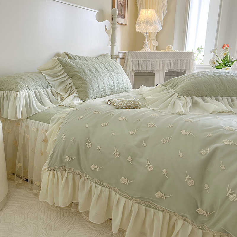 Funda de Cama de Algodón Elegante con Detalle de Encaje