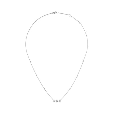 Collier en diamant princesse 3 pierres en or blanc 10K - 18 pouces