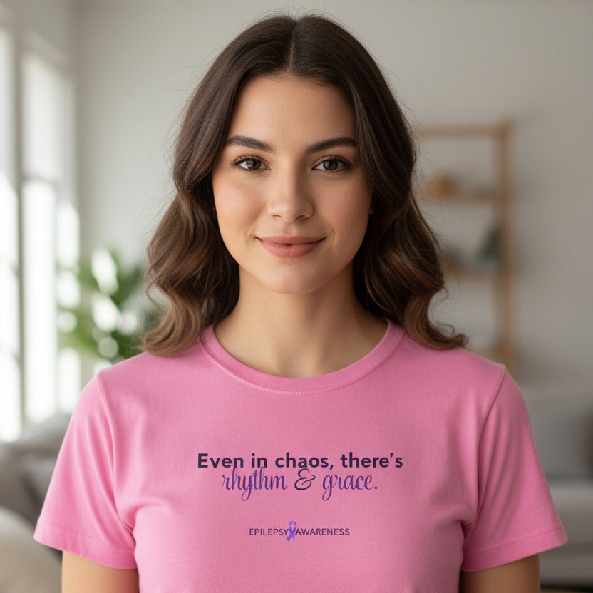 Caos, Ritmo y Gracia Camiseta Softstyle para Mujeres