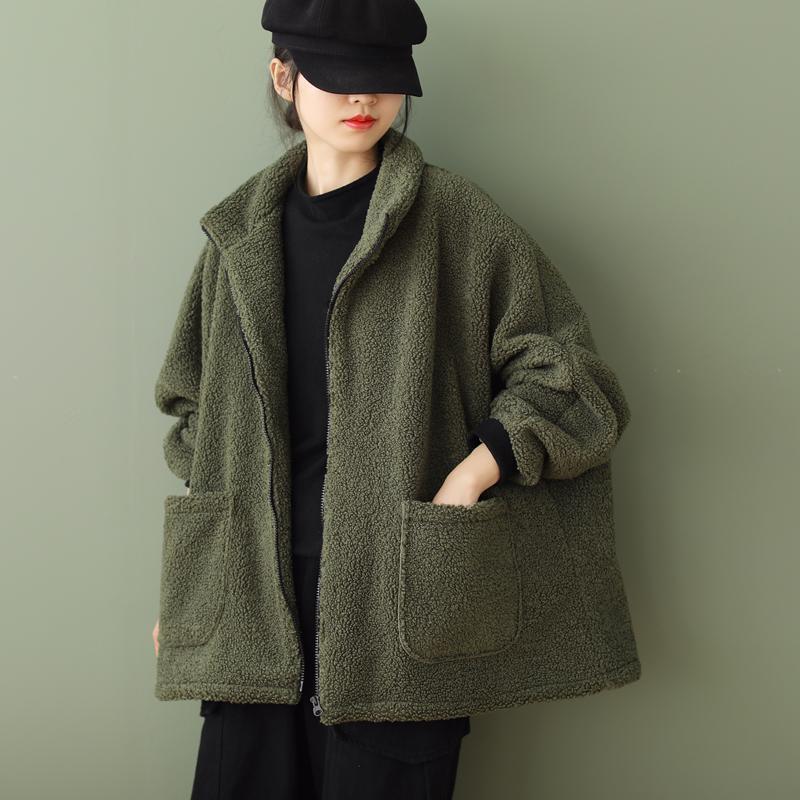 Manteau enveloppant en lambswool décontracté grande taille pour femmes