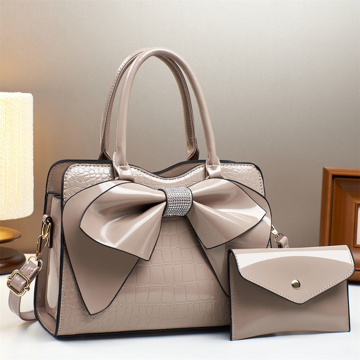 Sac seau à nœud en imprimé crocodile - Cuir verni brillant