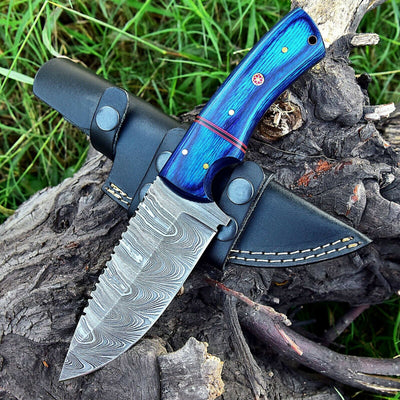 Premium Custom Damascus Steel Skinning Knife for Hunters - Korvel