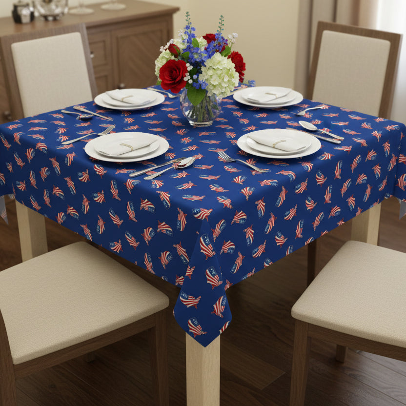 Mantel de mesa con mapa patriótico de EE. UU. – Diseño en rojo, blanco y azul