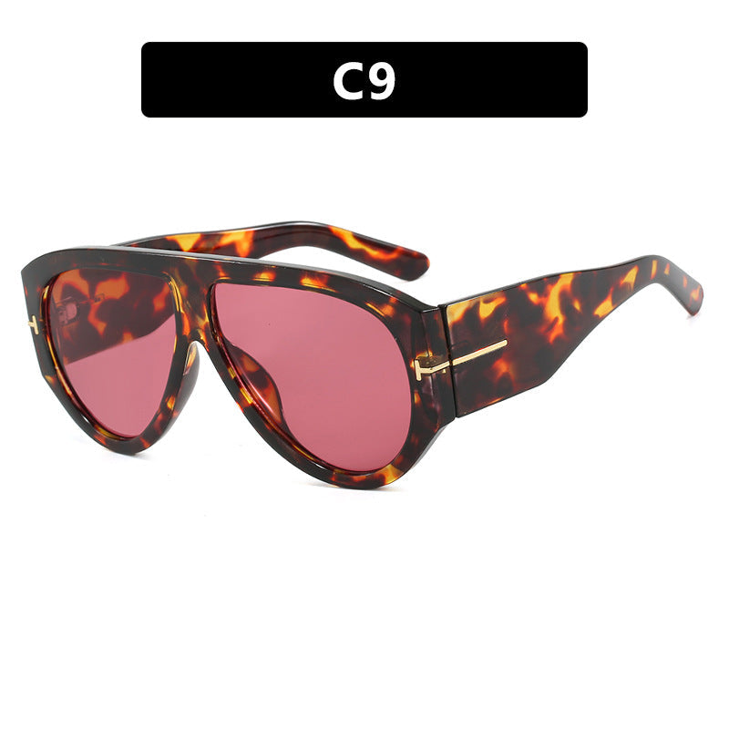 T-Shaped Large Frame Sunglasses - Personalized Women's Style