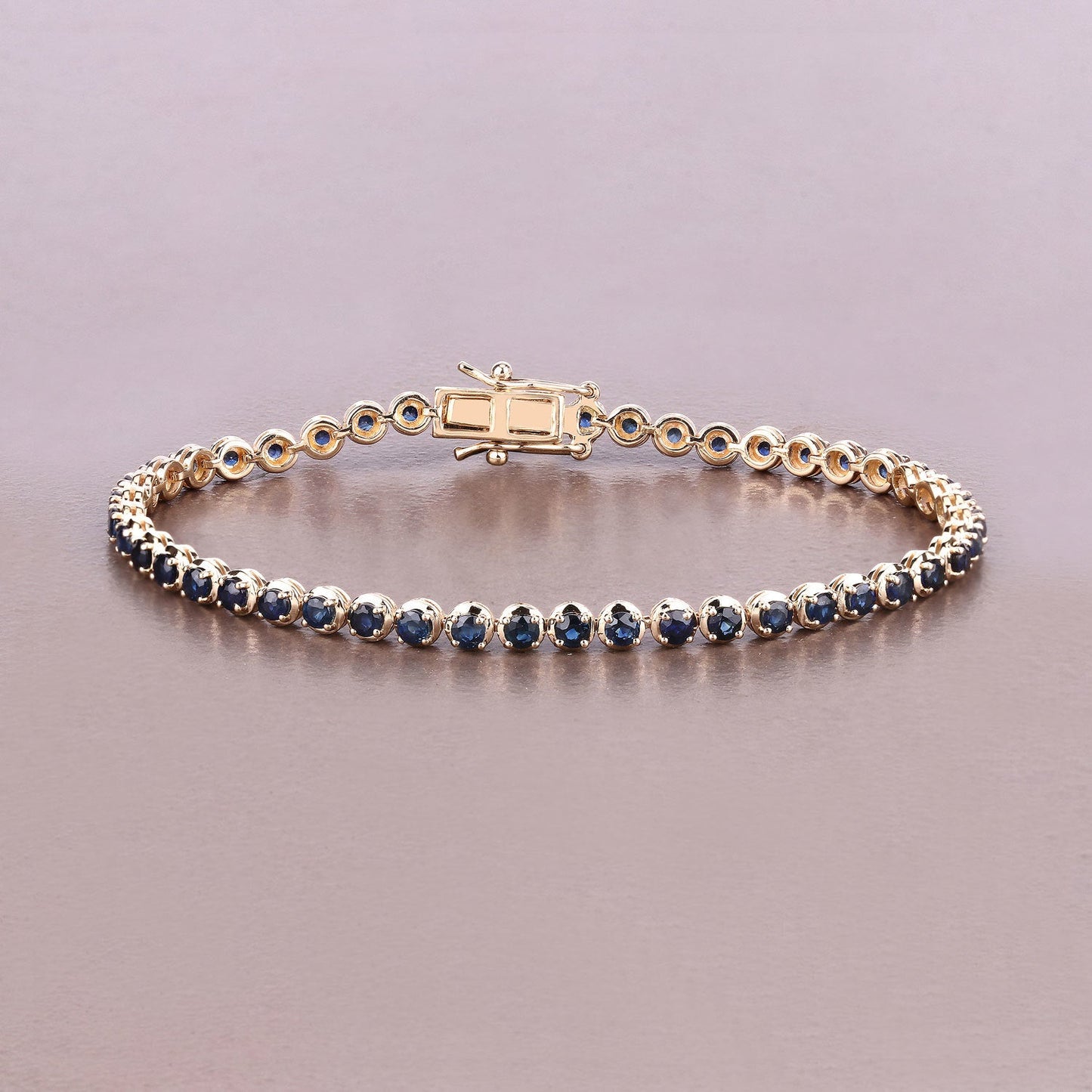 Pulsera de Zafiro Azul Genuino de 3.13 Quilates en Oro Amarillo de 14K