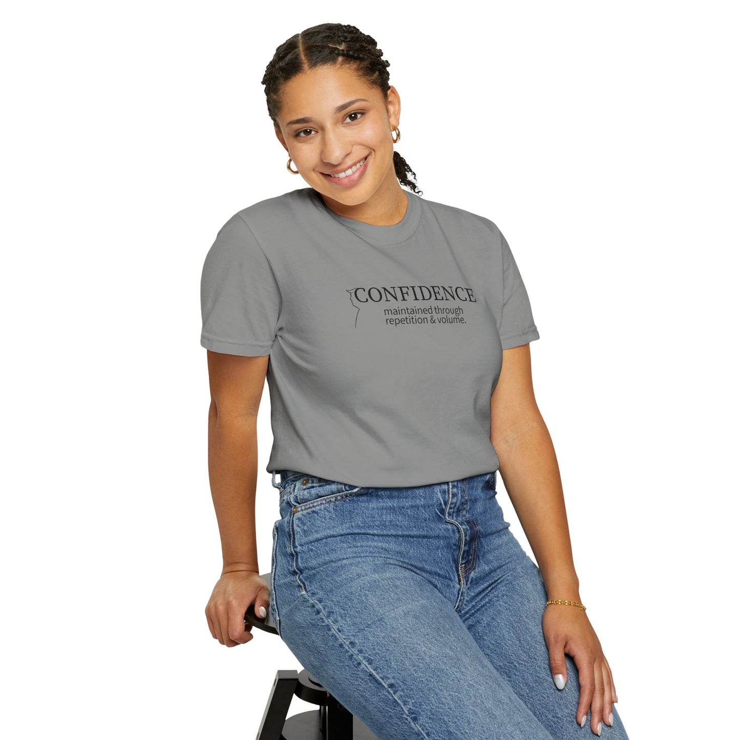 Camiseta Confidence Maintained – Edición Tipografía Minimalista