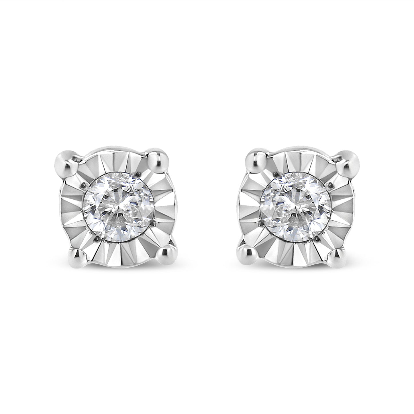 Pendientes de diamantes con chapado en oro amarillo de 10K