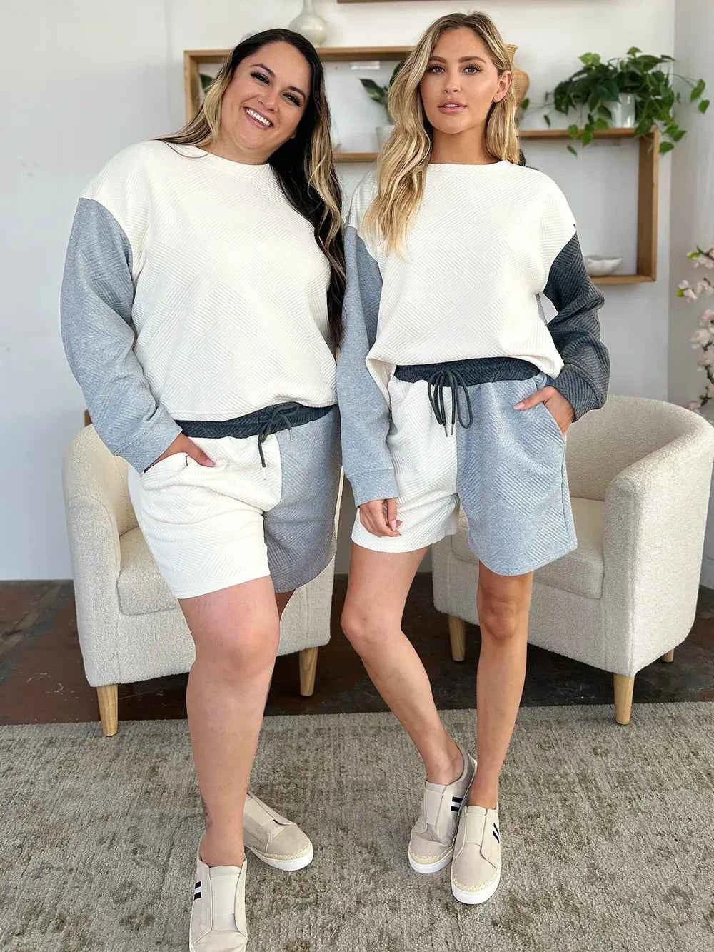 Conjunto de Hombros de Dos Piezas con Bolsillos Contrastantes