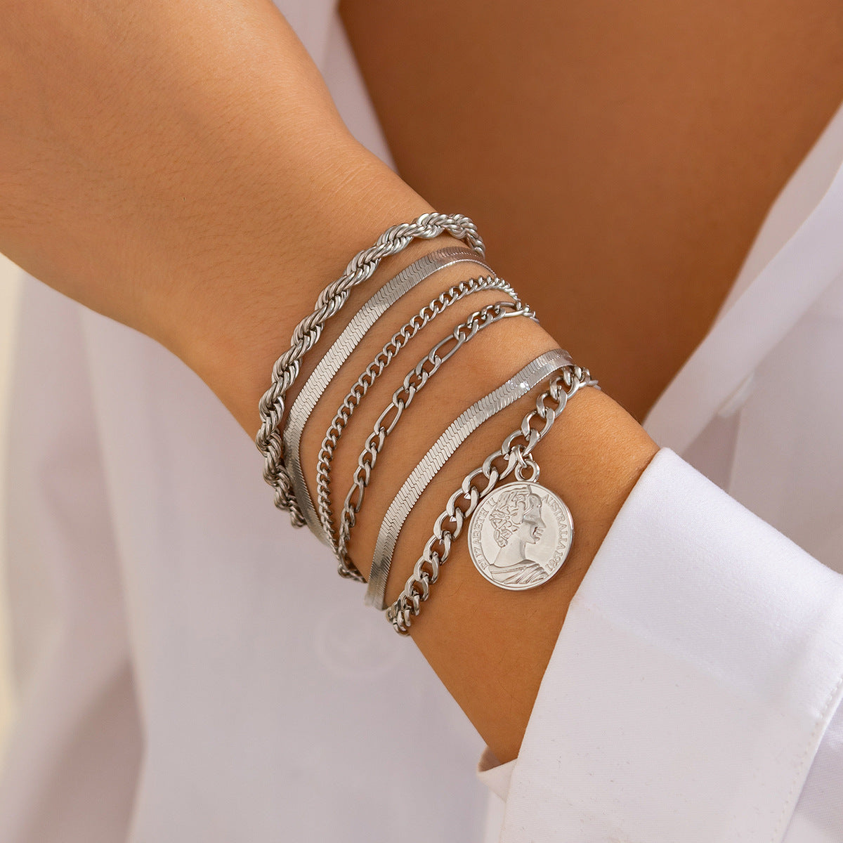 Ins round pendant Bracelet set irregular metallic flat snake chain bracelet - Korvel