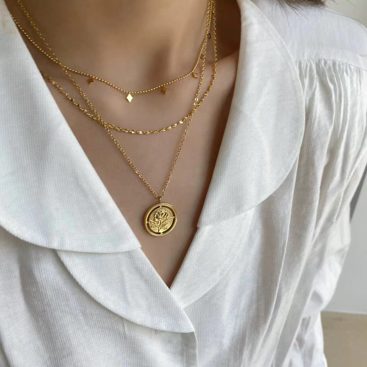 Double layered tassel necklace French fashion niche collarbone chain light luxury niche design necklace - Korvel