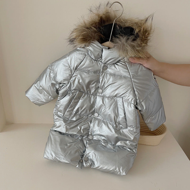Chaqueta de plumas de longitud media para niños con cuello de piel
